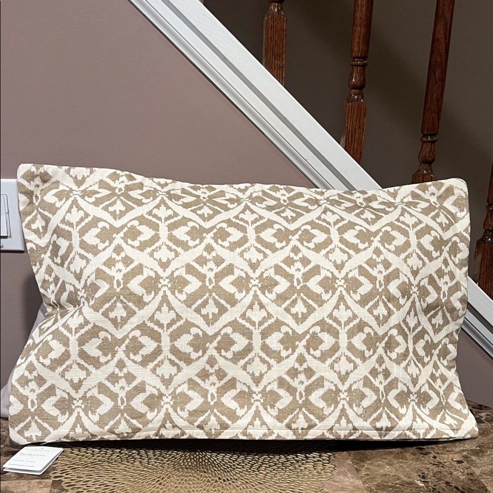Pottery Barn Tan and Cream Patterned Pillow Cover, 16x26”